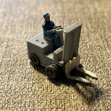 Wiking H0 1:87 Gabelstapler grau