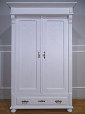 HANNIS ANTIQUE STORE /