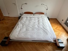 Design Futon Bett aus Kirschholz, Edelstahl und Granit Modell "Assari"