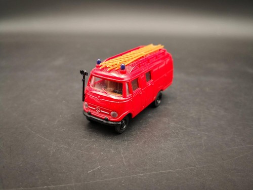 Brekina mercedes feuerwehr - mercedes, "feuerwehr"