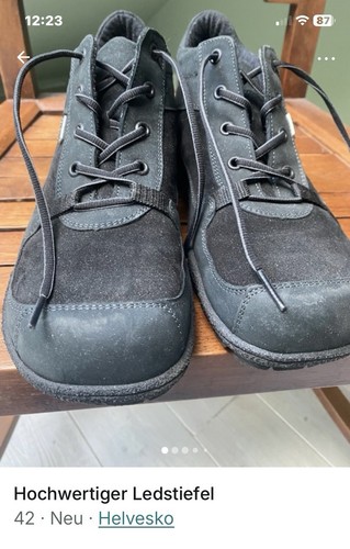 Neuwertiger lederstiefel - neuwertiger,