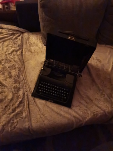 Ddr schreibmaschine elite - ddr,