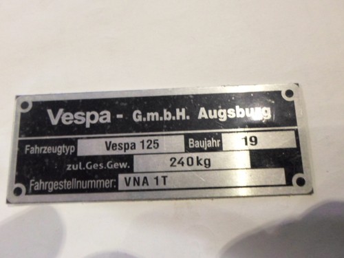 Typenschild vespa gmbh - typenschild,