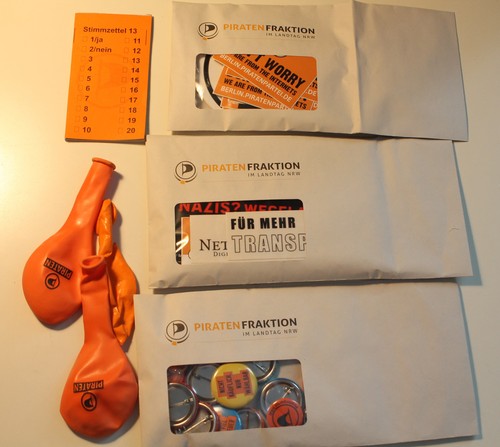 Piratenpartei nrw buttons - nrw,