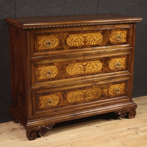Kommode aus holz mit - kommode, intarsien