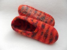 FILZIS * Filzpuschen mit Latexsohle * Gr. 39 * Handarbeit * NEU * #43