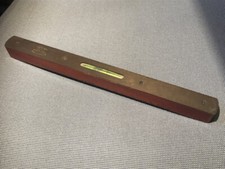 Englische Wasserwaage der