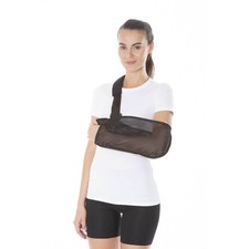 Leichte Armschlinge aus Mesh