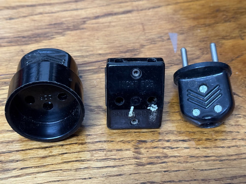 Bakelit stecker steckdose - bakelit, stecker,