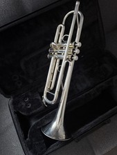 Trompete Yamaha YTR 4335 GII