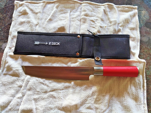 Dick red spirit - spirit, tantomesser