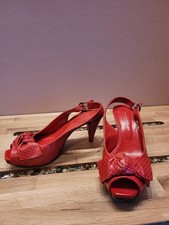 Sehr ausgefallene rote Damenschuhe, Pumps aus Echtleder, Gr. 37