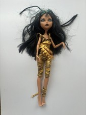 Mattel Monster High City of Frights Cleo De Nile