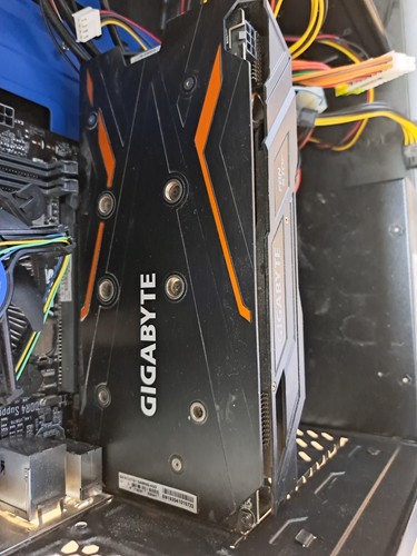 Gigabyte geforce gtx 1050 - gigabyte,