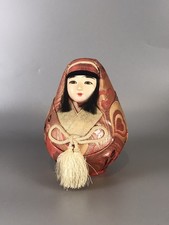 Traditionelle Holzpuppe