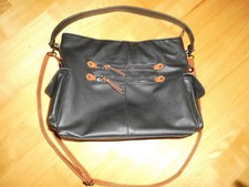 Deichmann Tasche Schulter Umhängetasche Kunstleder Schwarz/Braun Riemen 