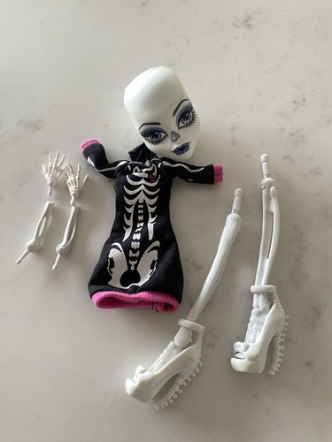 Monster high skeleton - monster,