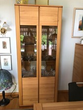 esszimmer vitrinen schrank Kernbuche geölt ( Neuwertig )