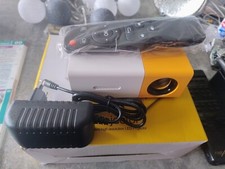 YOTON Y3 Mini Beamer