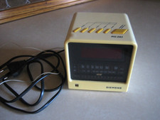 Siemens RG 261 RADIOWECKER Wecker Würfelform, Retro/Vintage, Bastler/Ersatzteile
