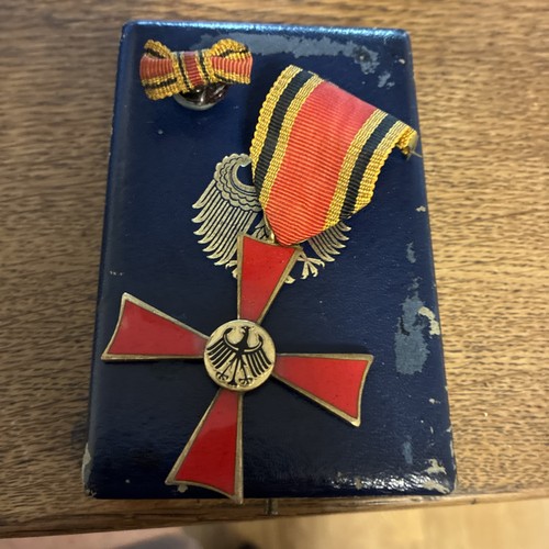 Orden bundesverdienstkreuz - orden,
