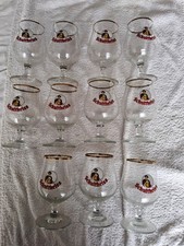 Elf schöne Vintage Biergläser der Schultheiss mit Goldrand