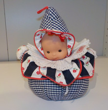 Zapf Creation Vintage Baby Puppe - Spieluhr - Blau Rot  Blumen