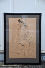 N92S91- Kohlezeichnung kniender Frauenakt