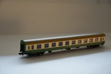 Arnold 3235, Personenwagen 1./2. Kl. (Halberstädter), 4-achsig, der DB, creme/gr