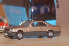 Mercedes 560SEC	Goldmetallic