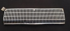 Ford Taunus 12M 15 M P6  Kühlergrill Frontgrill Grill (W16)