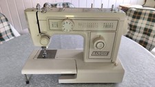Nähmaschine Victoria 653 als Erstzteilspender defekt ohne Fußpedal     F01