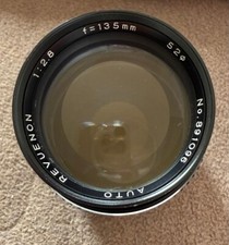 Auto Revuenon 1:2.8 Objektiv