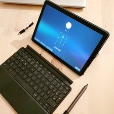 Lenovo IdeaPad Duet Chromebook 10.1" mit Stylus und Tasche - 64GB