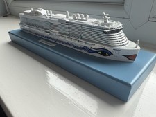 AIDA Kreuzfahrtschiff Modell
