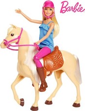 Barbie Puppe und Pferd