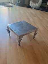 Beistelltisch Metall 30x30 cm x 17 cm Blumentisch Einzelstück ansehen Silber 