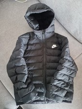 Nike Winterjacke 137-147 cm Größe M