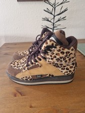 Buffalo Boots Plateau Tower