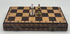 Schach Schachschatulle mit Figuren aus Metall - 26 x 26 cm