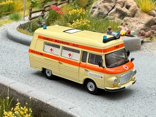 Barkas 1000 krankenwagen - barkas,