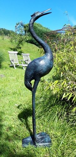 Reiher vogel aus bronze - aus,