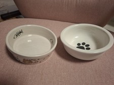 2 schöne Näpfe für Katzen - weiß - rund