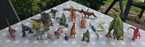 Dinosaurier spielzeug konvolut - spielzeug,