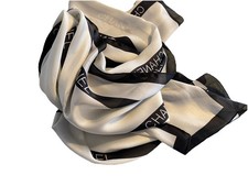 CHANEL Schal Schwarz-Beige
