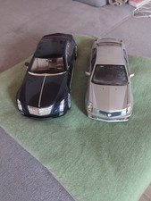 1/18 2 x Cadillac - Ricko