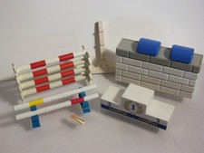 Playmobil Springreiten Turnier Reiten Hindernisse Siegerpodest Hürden Mauer