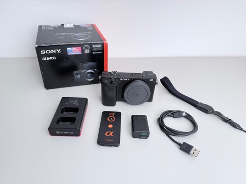 Sony a6400 alpha - α,