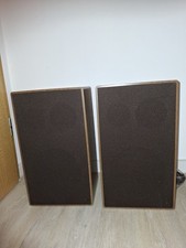 2 Lautsprecher (4 Ohm), Abmaße jeweils 55 x 25 x 19 cm