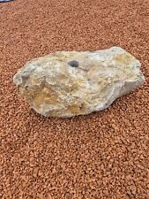 Quellstein Brunnen Yellow Sun